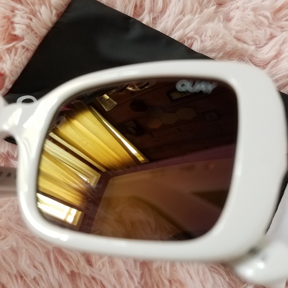 Sale! Quayxkylie 20's sunniessolddd - Picture 8 of 8